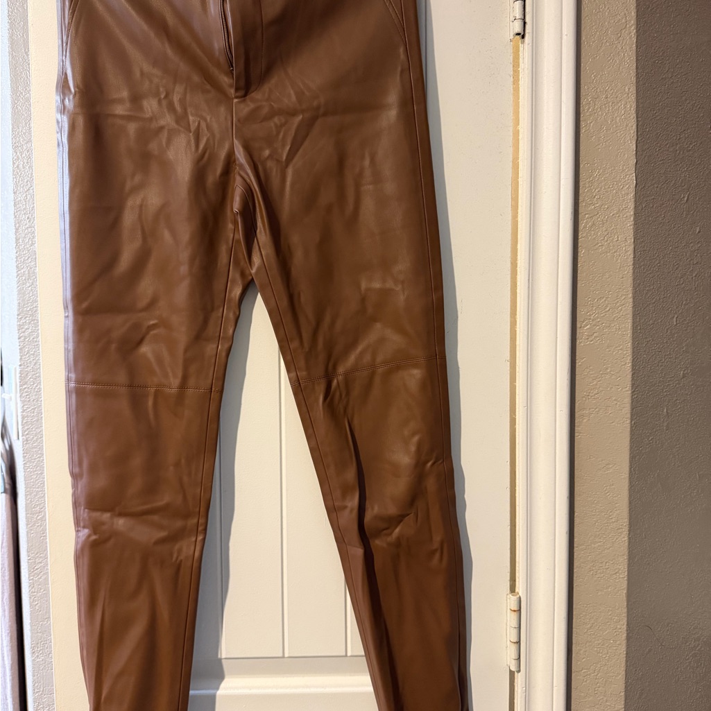 Zara Women’s Tan Pleather Pants